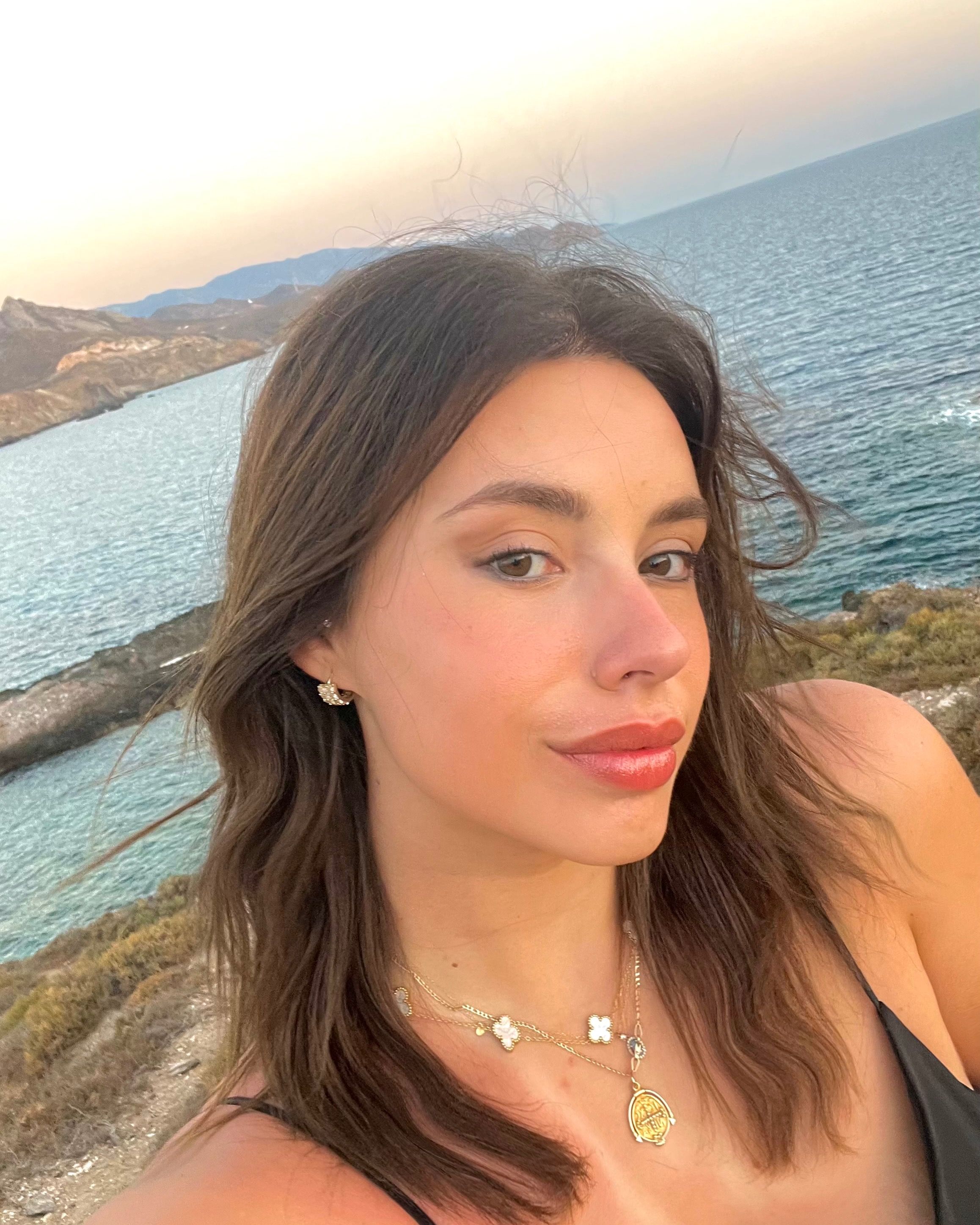 Βίκυ Τσιάπη